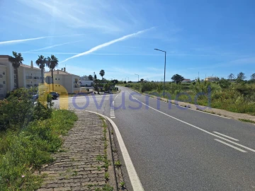 Terreno para Venda em Albufeira e Olhos de Água