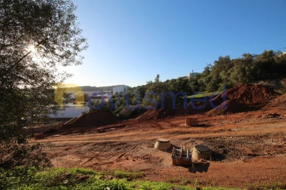 Terreno para Venda em São Bartolomeu de Messines