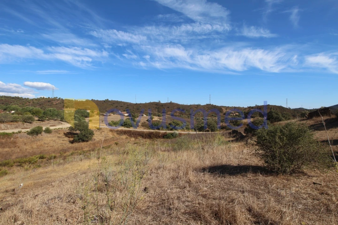 Moradia T4 para Venda em São Bartolomeu de Messines Foto 6