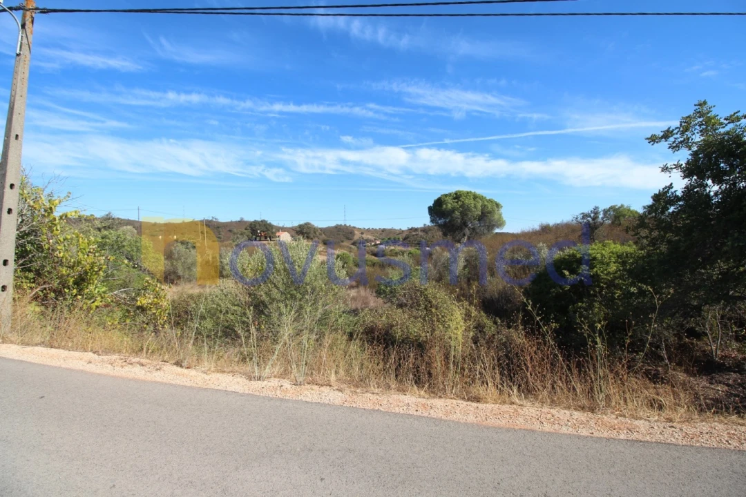 Moradia T4 para Venda em São Bartolomeu de Messines Foto 21