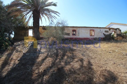 Moradia T4 para Venda em São Bartolomeu de Messines