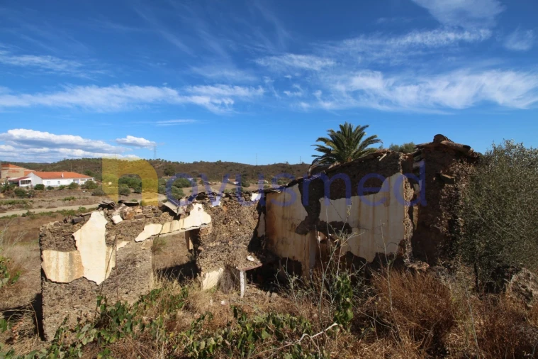 Moradia T4 para Venda em São Bartolomeu de Messines Foto 12