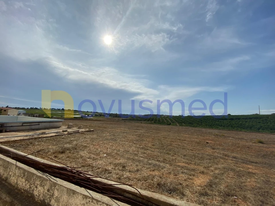 Quinta T8 para Venda em Quelfes Foto 7