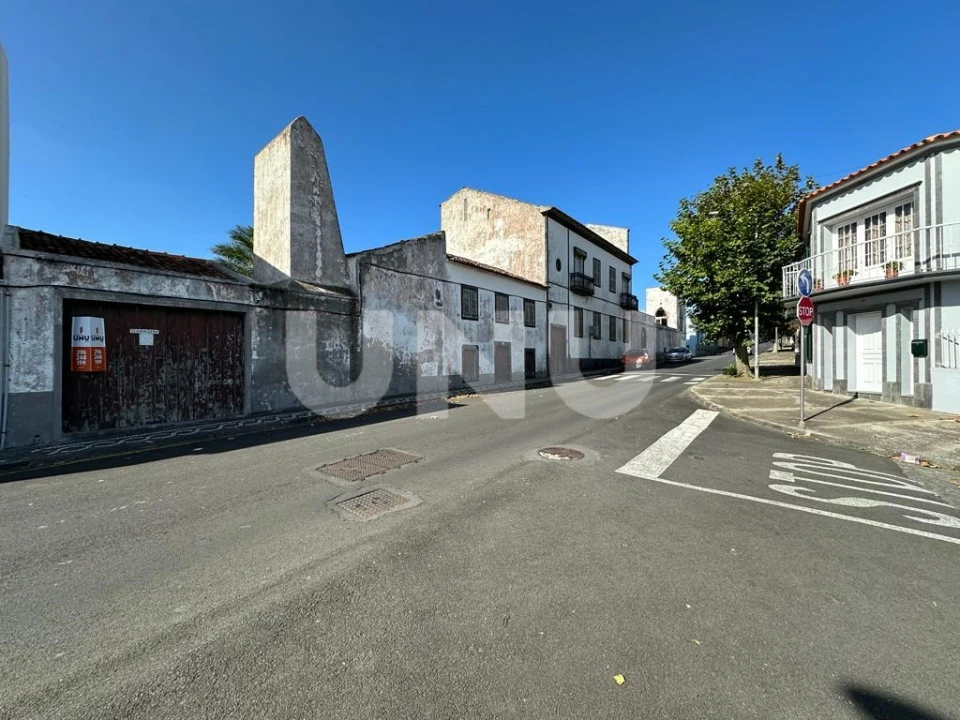 Prédio para Venda em Santa Clara Foto 2