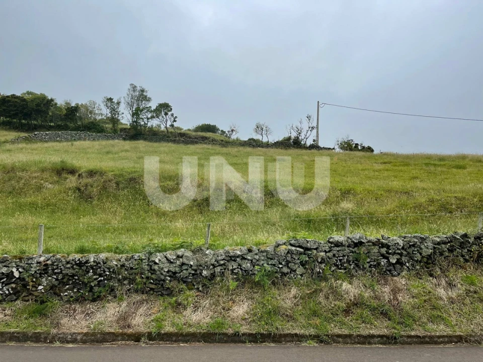 Terreno para Venda em Santo Espirito Foto 4