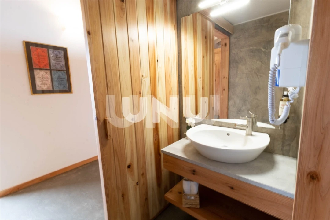 Negócio para Venda em Almagreira Foto 3