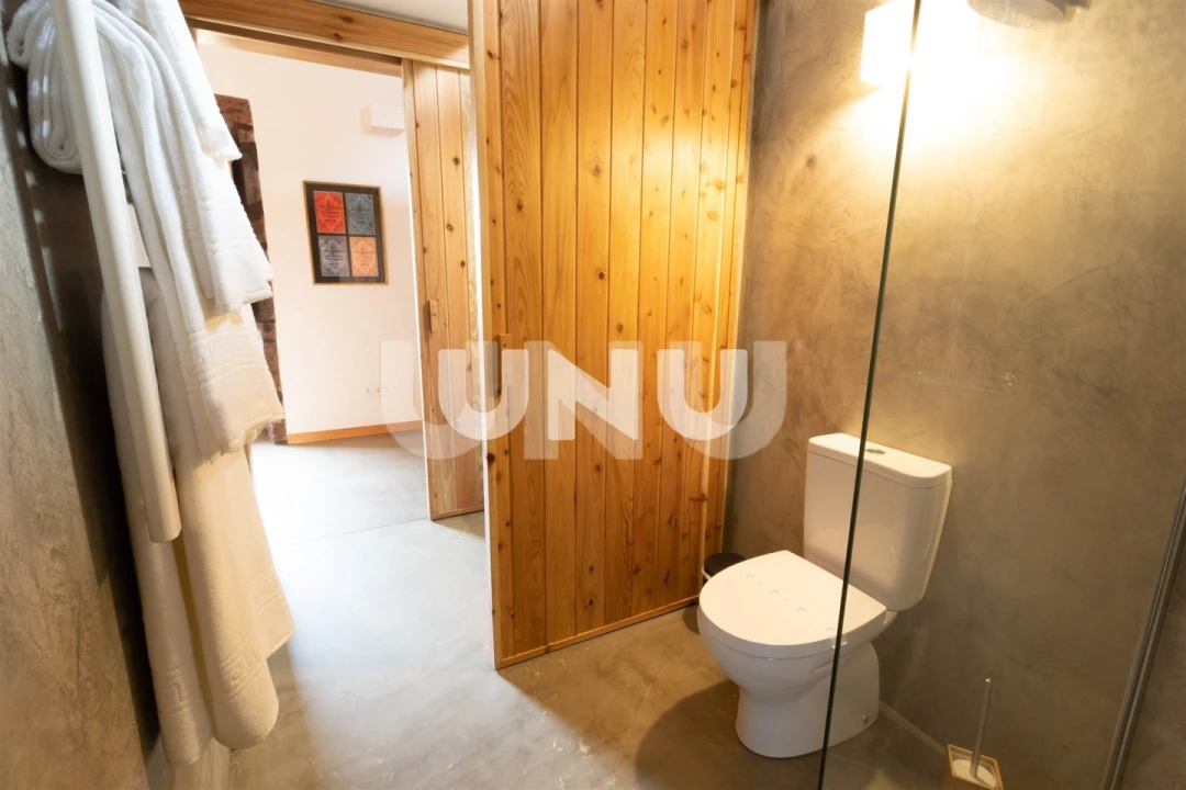 Negócio para Venda em Almagreira Foto 4