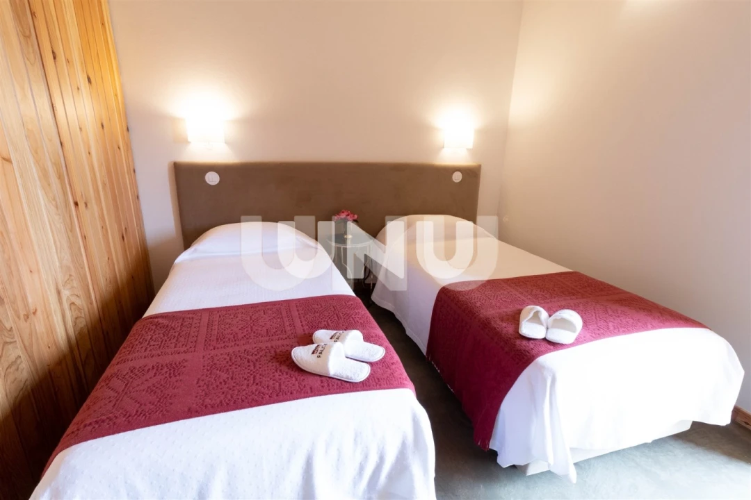 Negócio para Venda em Almagreira Foto 12