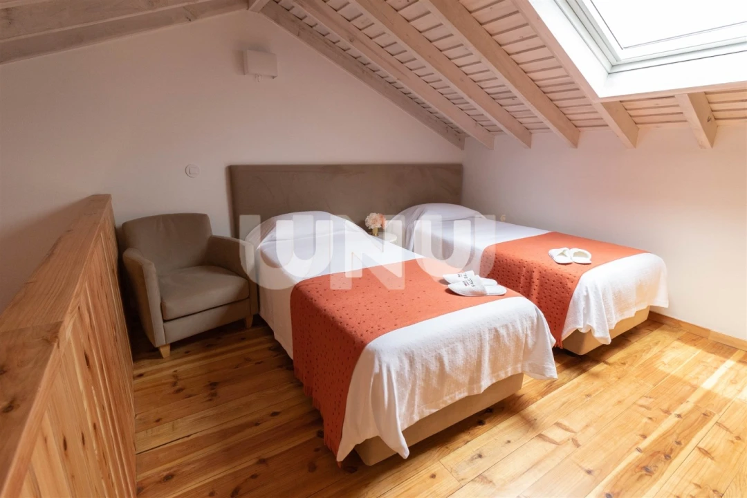 Negócio para Venda em Almagreira Foto 13