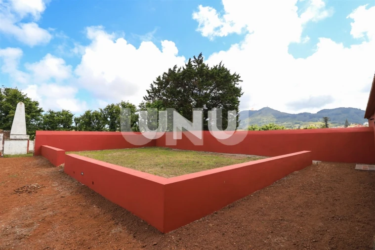 Negócio para Venda em Almagreira Foto 23