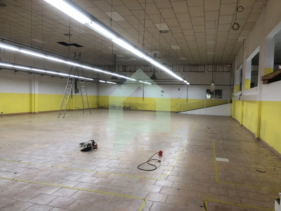 Armazém para Arrendamento em Barcelos, V.Boa, V.Frescainha Foto 2