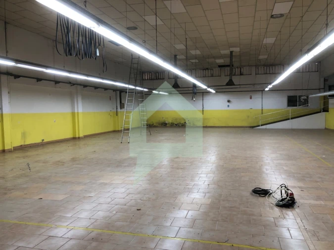 Armazém para Arrendamento em Barcelos, V.Boa, V.Frescainha Foto 4