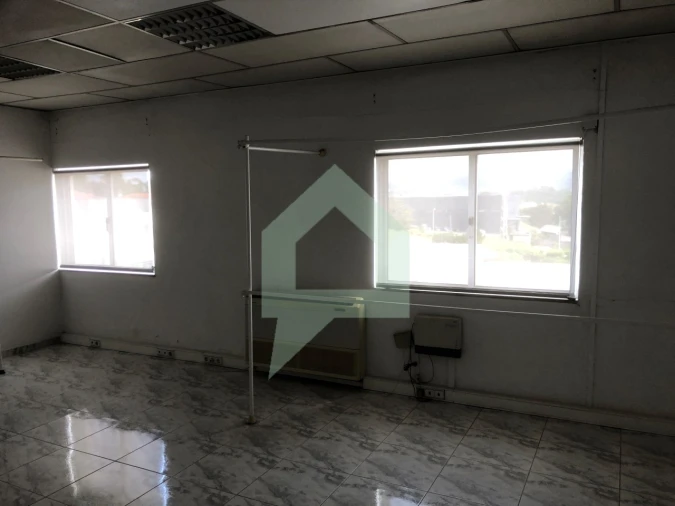 Armazém para Arrendamento em Barcelos, V.Boa, V.Frescainha Foto 16