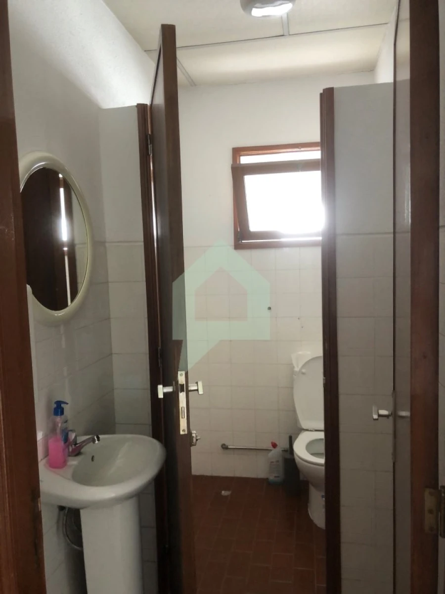 Armazém para Arrendamento em Barcelos, V.Boa, V.Frescainha Foto 21