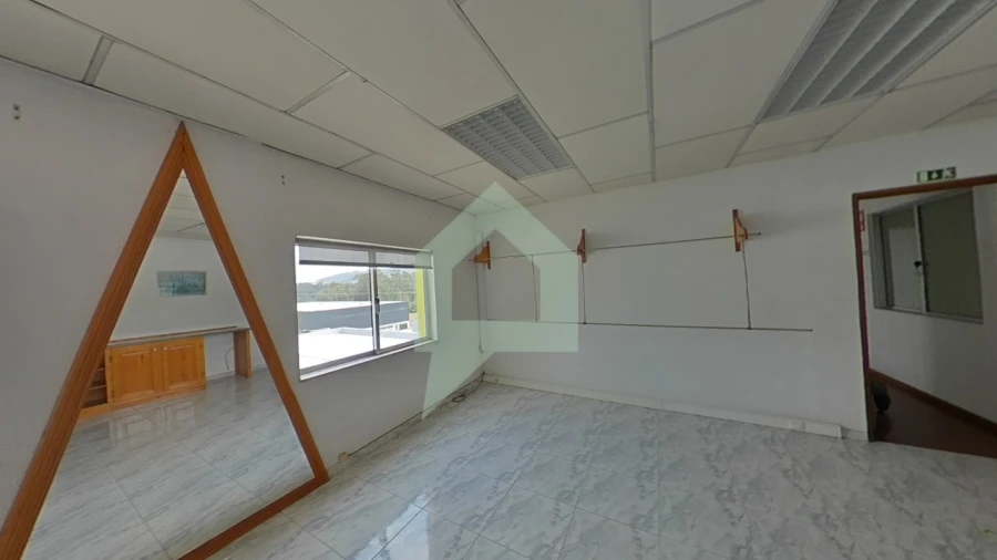 Armazém para Arrendamento em Barcelos, V.Boa, V.Frescainha Foto 42