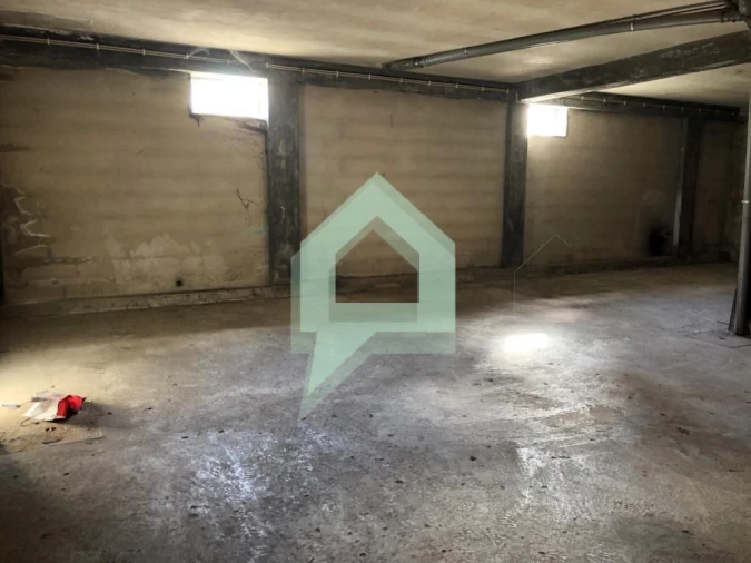 Garagem para Venda em Perelhal Foto 1