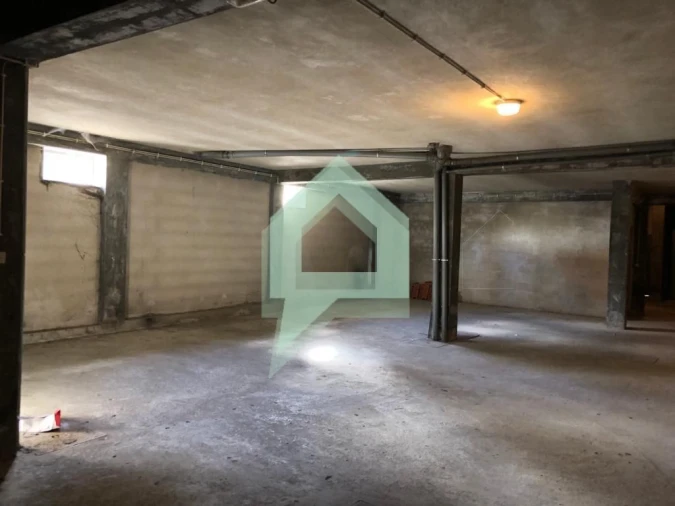 Garagem para Venda em Perelhal Foto 2