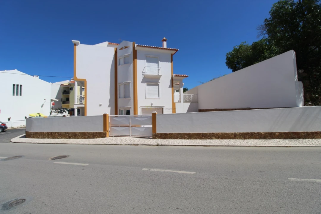 Moradia T4 para Venda em Ericeira Foto 1