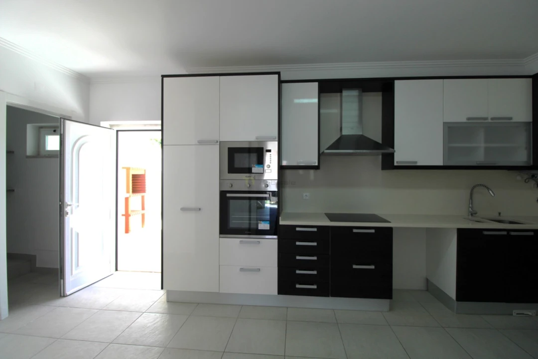 Moradia T4 para Venda em Ericeira Foto 11