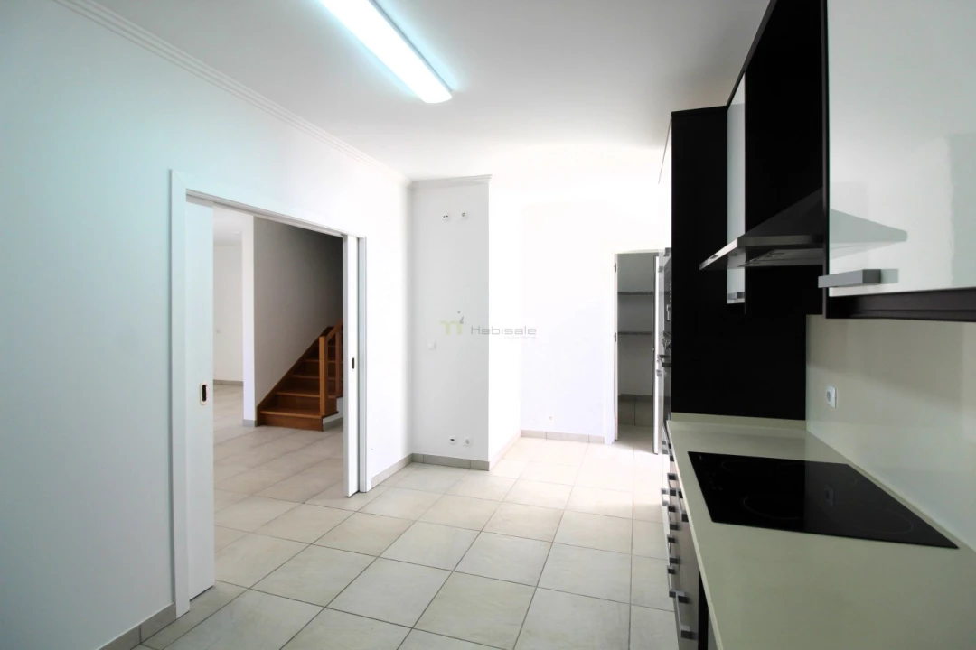 Moradia T4 para Venda em Ericeira Foto 14