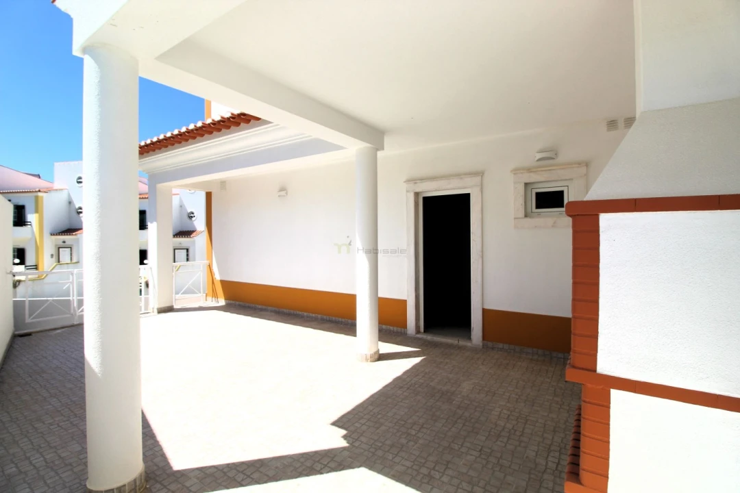 Moradia T4 para Venda em Ericeira Foto 19