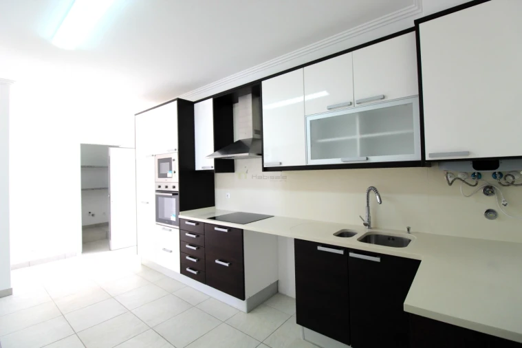 Moradia T4 para Venda em Ericeira Foto 13