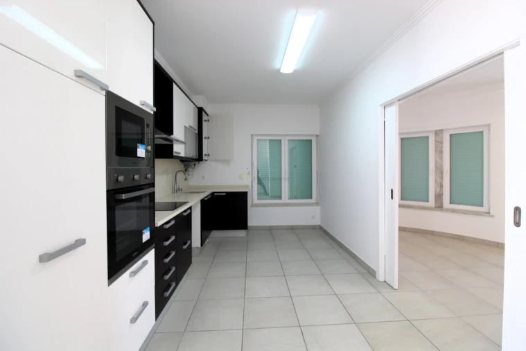 Moradia T4 para Venda em Ericeira Foto 15