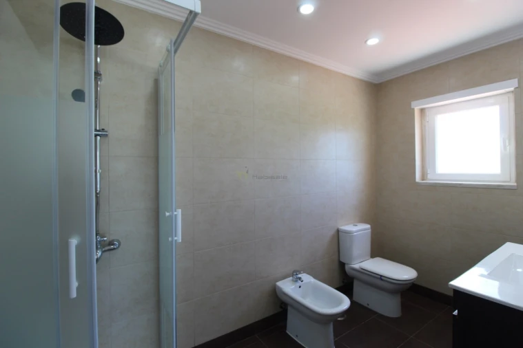 Moradia T4 para Venda em Ericeira Foto 46
