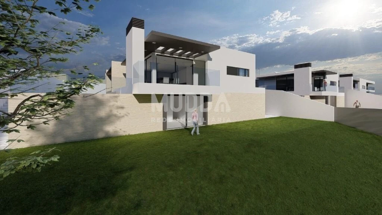 Moradia T4 para Venda em São Felix da Marinha Foto 18