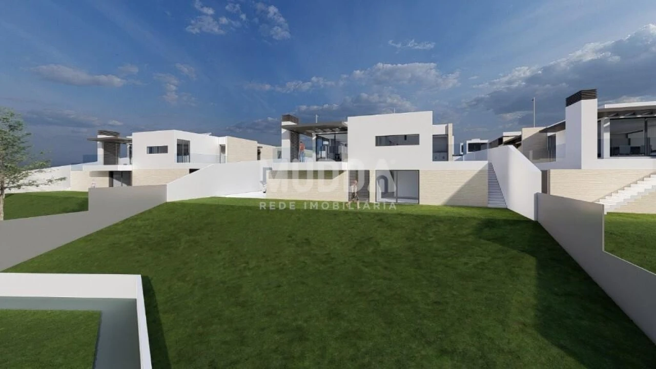 Moradia T4 para Venda em São Felix da Marinha Foto 21