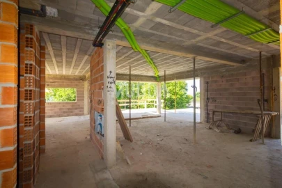 Moradia T4 para Venda em São Felix da Marinha