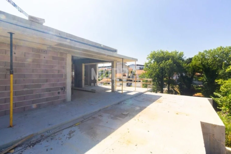 Moradia T4 para Venda em São Felix da Marinha Foto 34