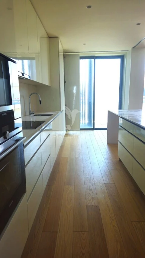 Apartamento T3 para Venda em Canidelo