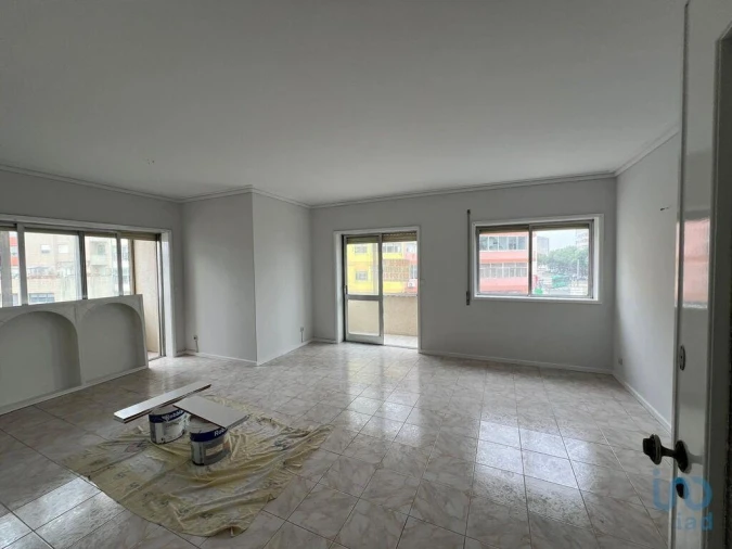 Apartamento T3 para Venda em Mafamude e Vilar do Paraíso Foto 15