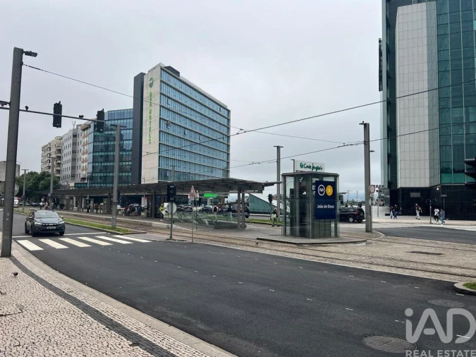 Apartamento T3 para Venda em Mafamude e Vilar do Paraíso Foto 24