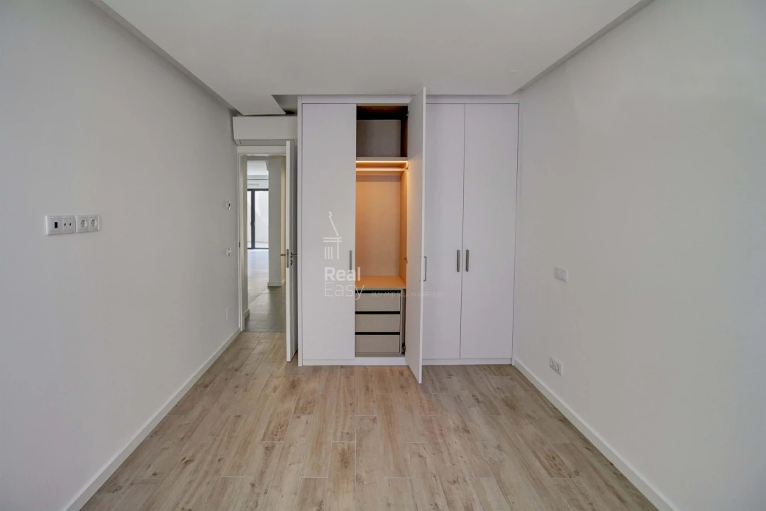 Apartamento T5 para Venda em Loule (São Sebastião) Foto 31