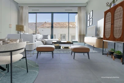 Apartamento T5 para Venda em Loule (São Sebastião)