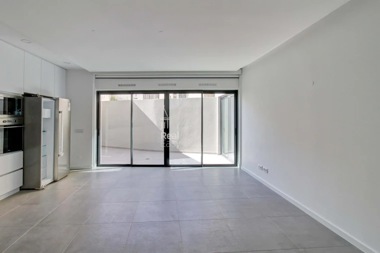 Apartamento T5 para Venda em Loule (São Sebastião) Foto 28