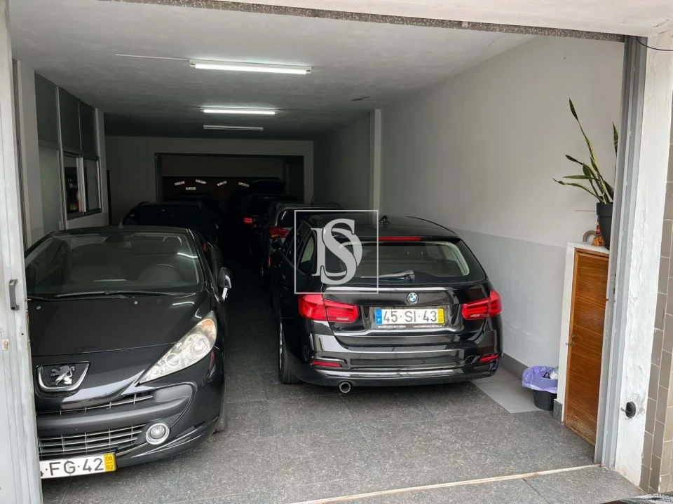 Armazém para Venda em Ramalde Foto 14