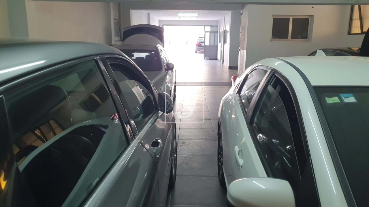 Armazém para Venda em Ramalde Foto 16