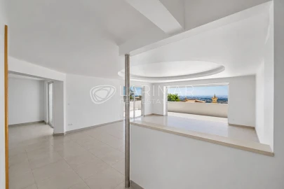 Moradia T2 para Venda em Santa Barbara de Nexe