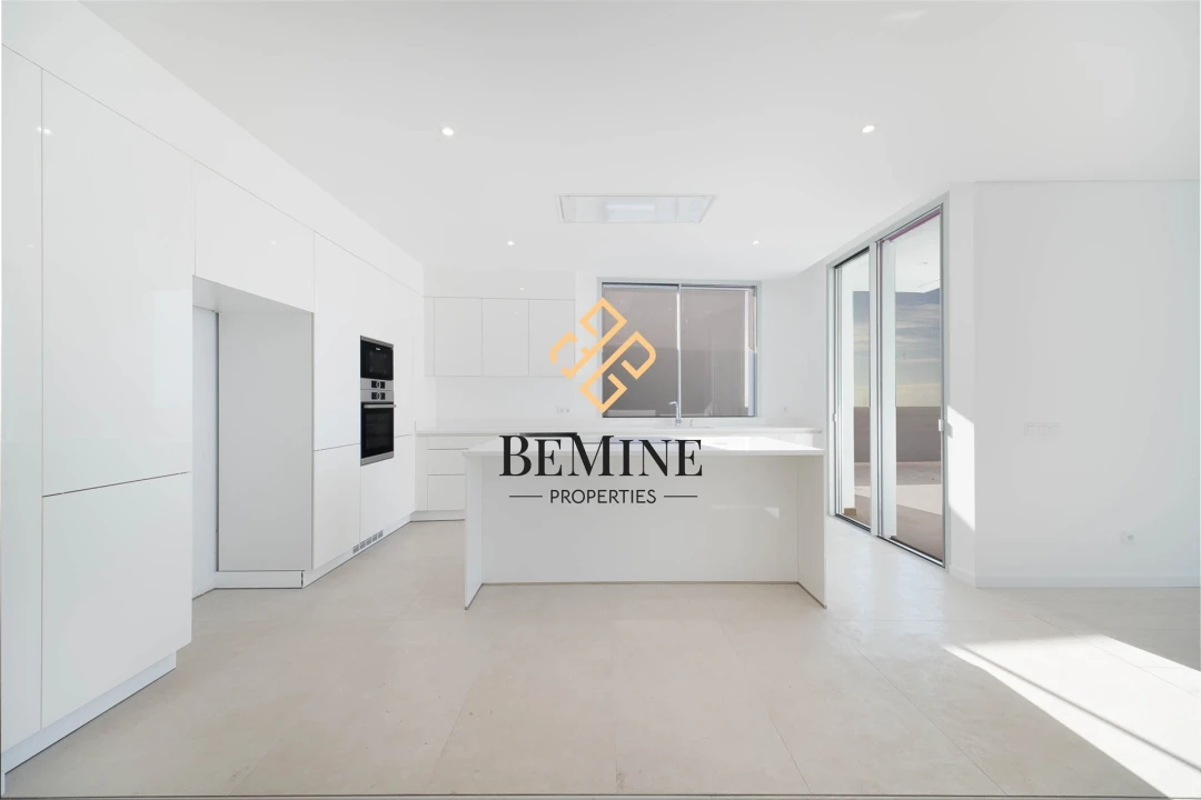 Moradia T4 para Venda em São Martinho Foto 21