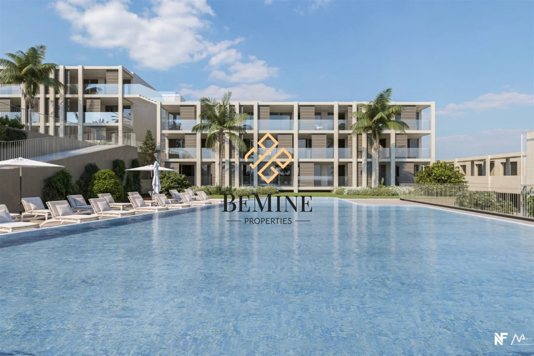 Apartamento T1 para Venda em São Martinho Foto 4