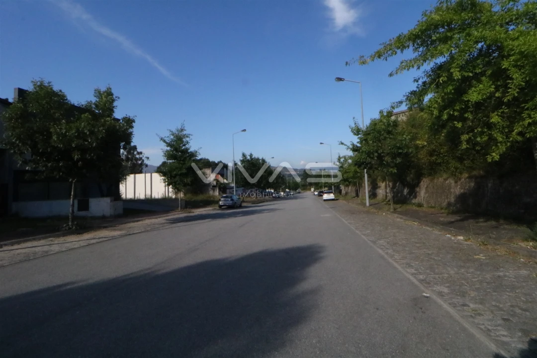 Terreno Comércio / Armazém para Venda em Gême Foto 3