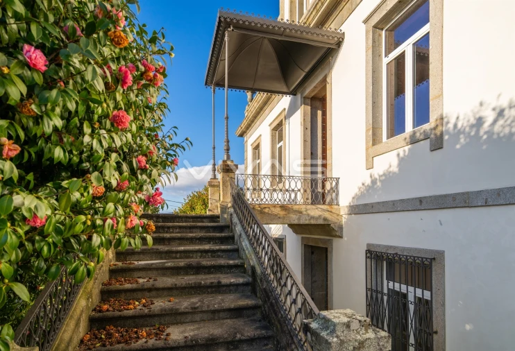 Moradia T14 para Venda em Lago Foto 20