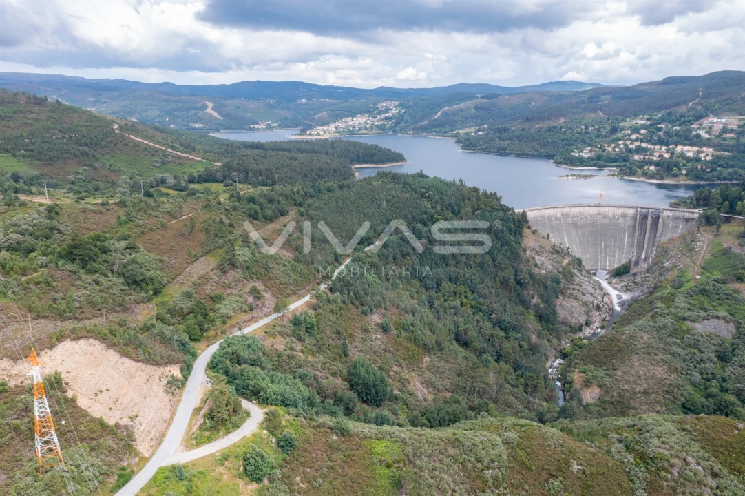 Quinta T0 para Venda em Ferral Foto 4