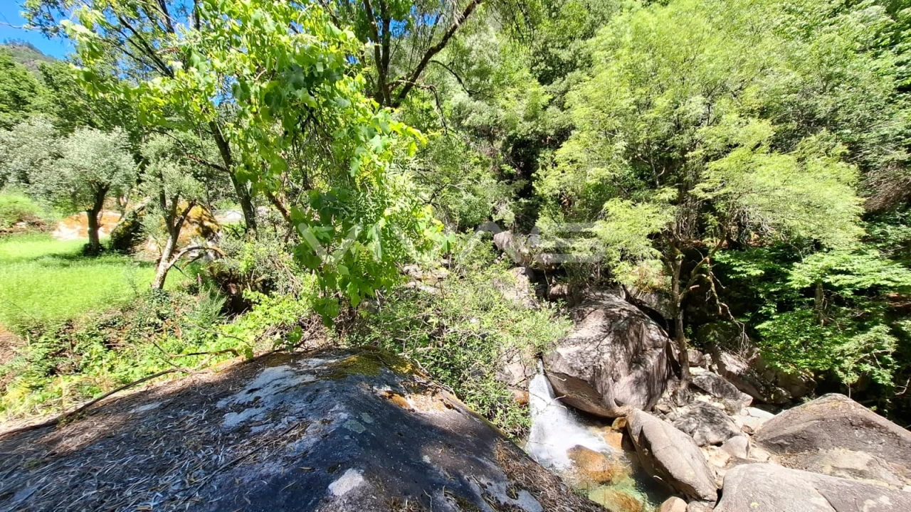 Moradia T0 para Venda em Vilar da Veiga Foto 27