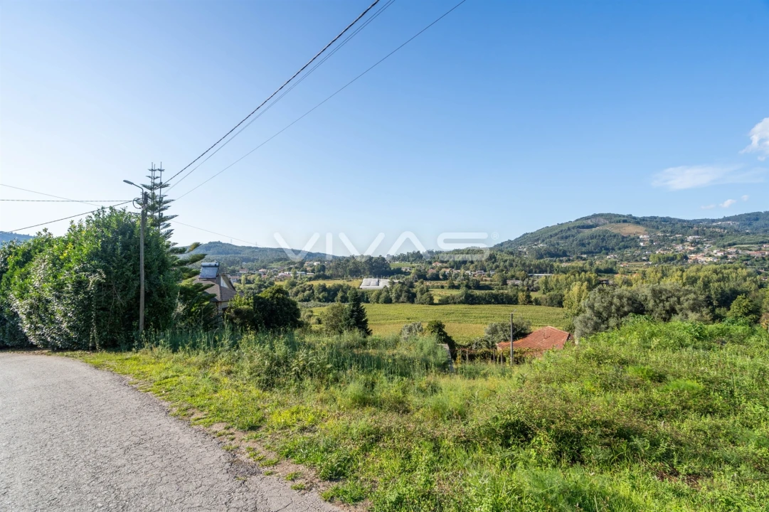 Terreno para Venda em Ribeira do Neiva Foto 2