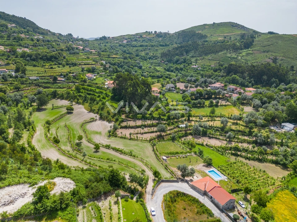 Terreno para Venda em Sande, Vilarinho, Barros e Gomide Foto 9