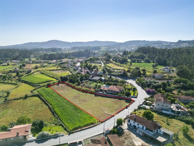 Terreno para Venda em Cervães Foto 2